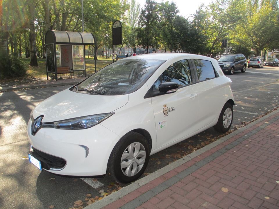 #CARPI: AUTIO ELETTRICHE , LE PRIME COLONNINE DI&nbsp;RICARICA